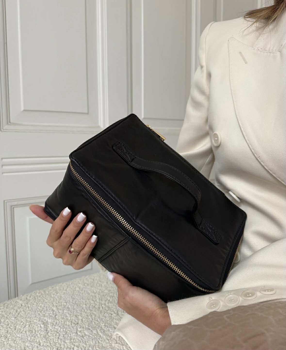 Klassisk necessär - Svart / guld