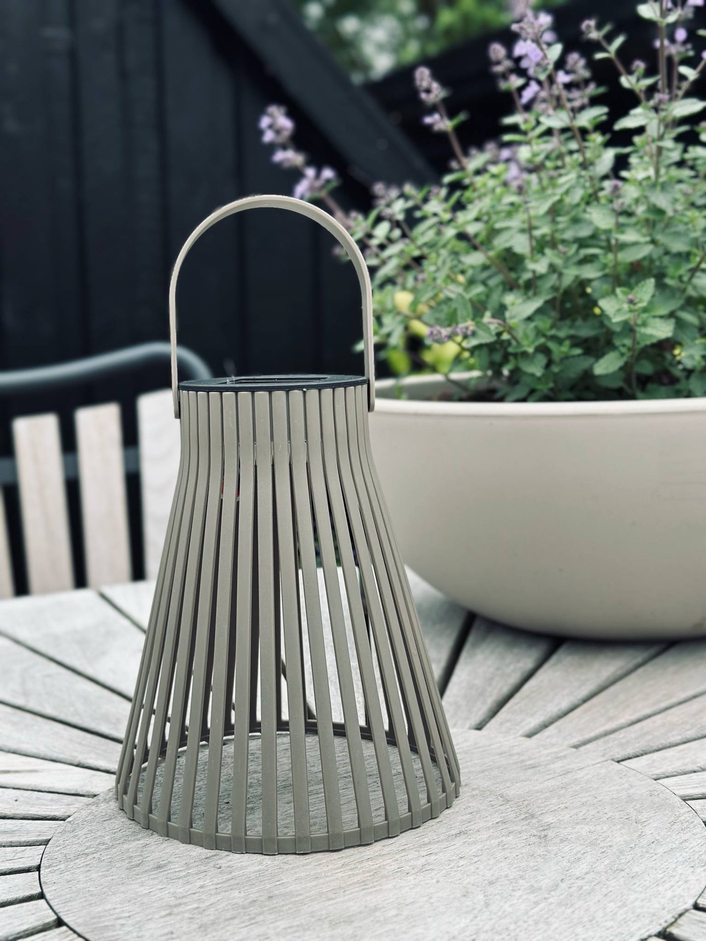 Lykta med solceller 18 cm - Flera färgalternativ