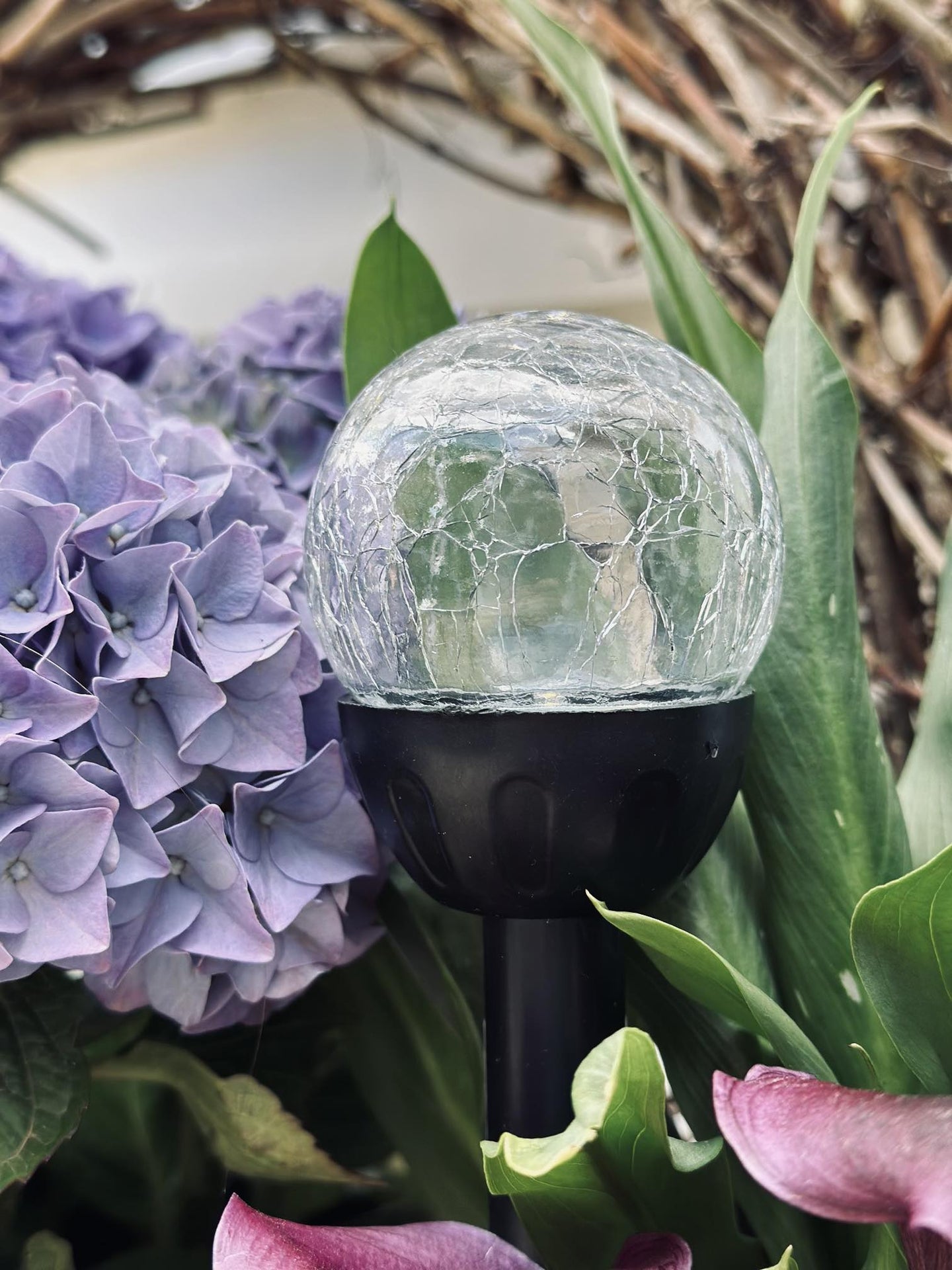 Fakkel med solceller – Glaskugle black mini - VIAMAJA.DK