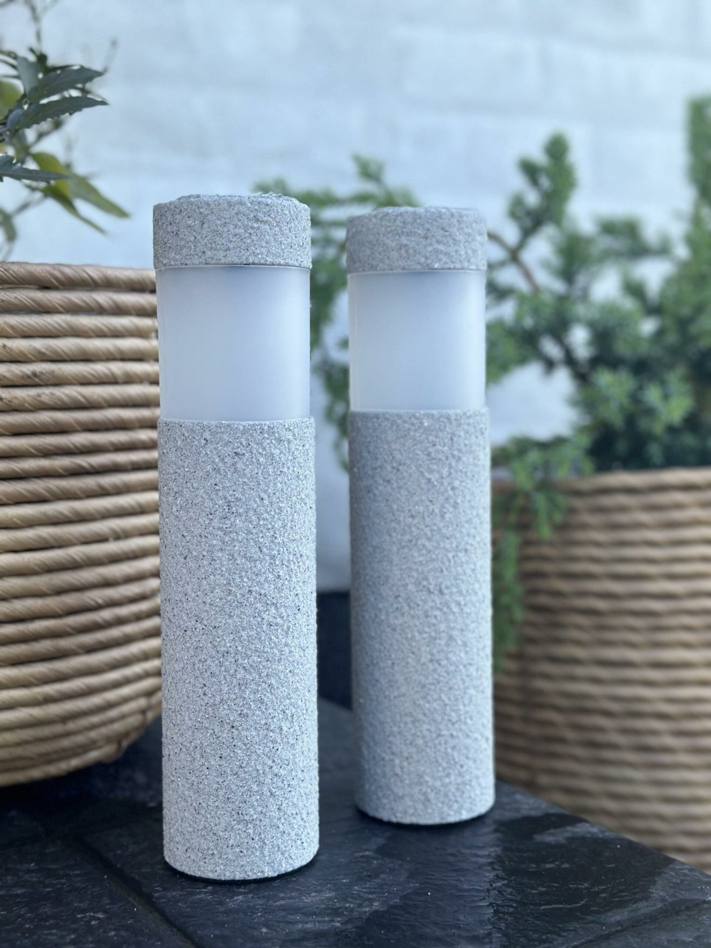 Fakkel med solceller Stone look – Sæt med 2 stk - VIAMAJA.DK