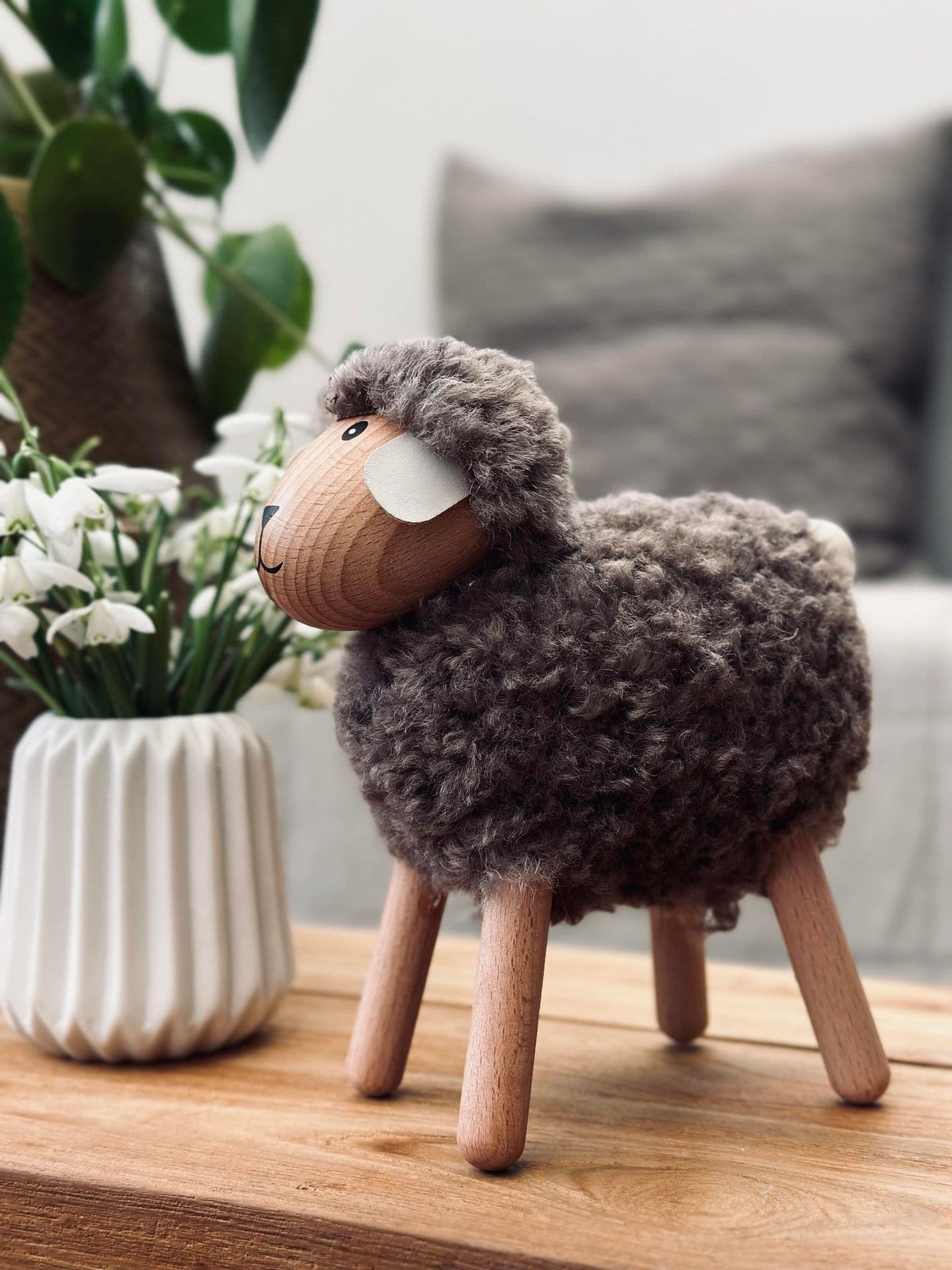 Fårskinn grå/taupe, stor - VIAMAJA.DK