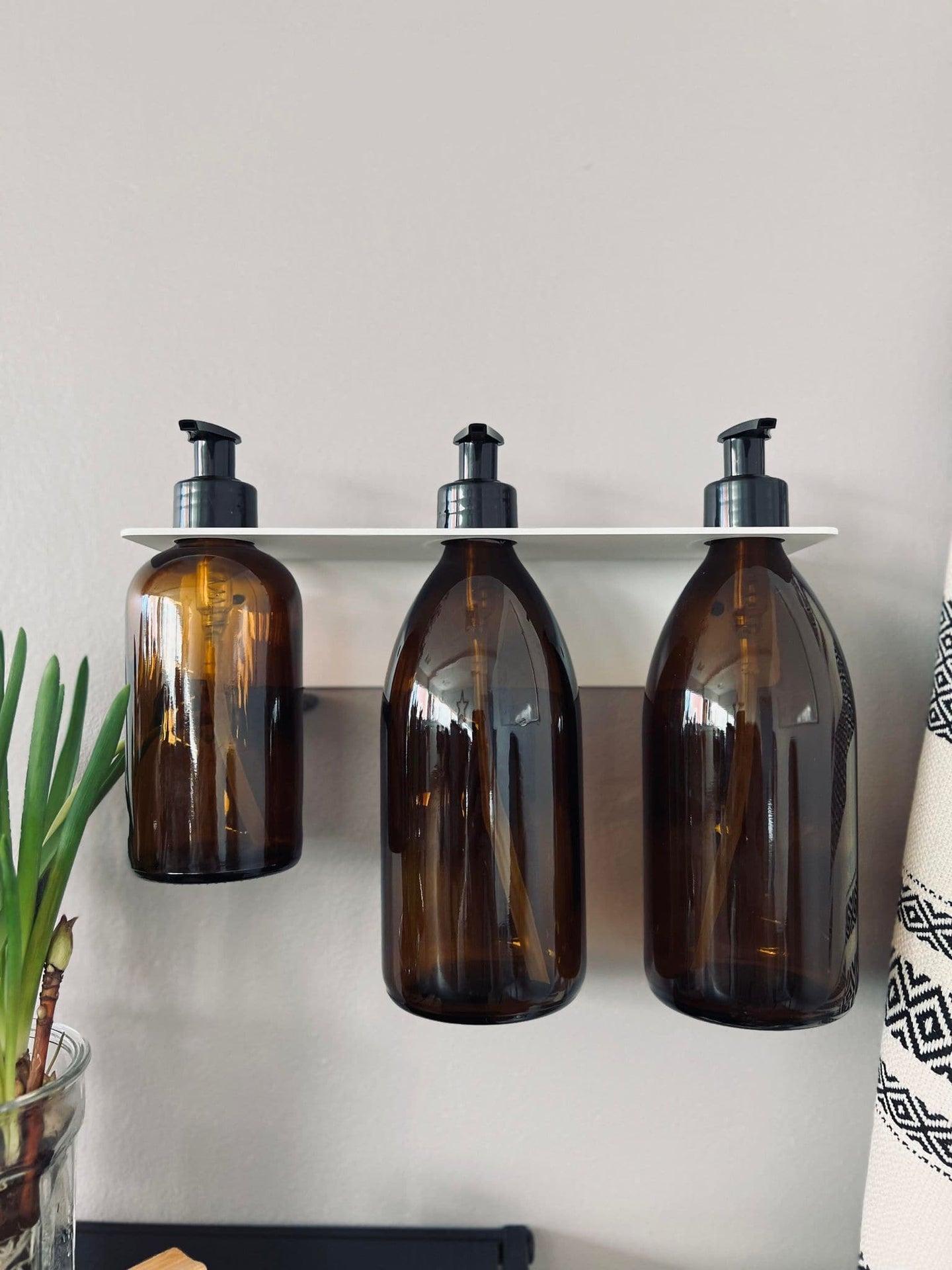 Flaskeholder - Hvid til 3. Flasker - VIAMAJA.DK