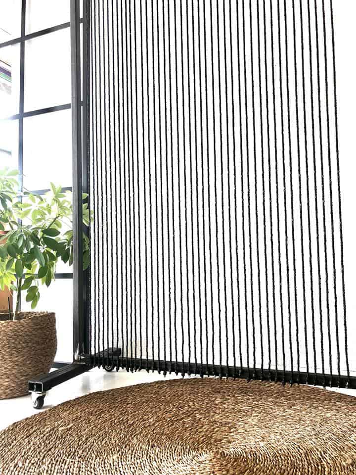 Forhæng i sorte træperler - 120x200cm - Ekstra bred - VIAMAJA.DK