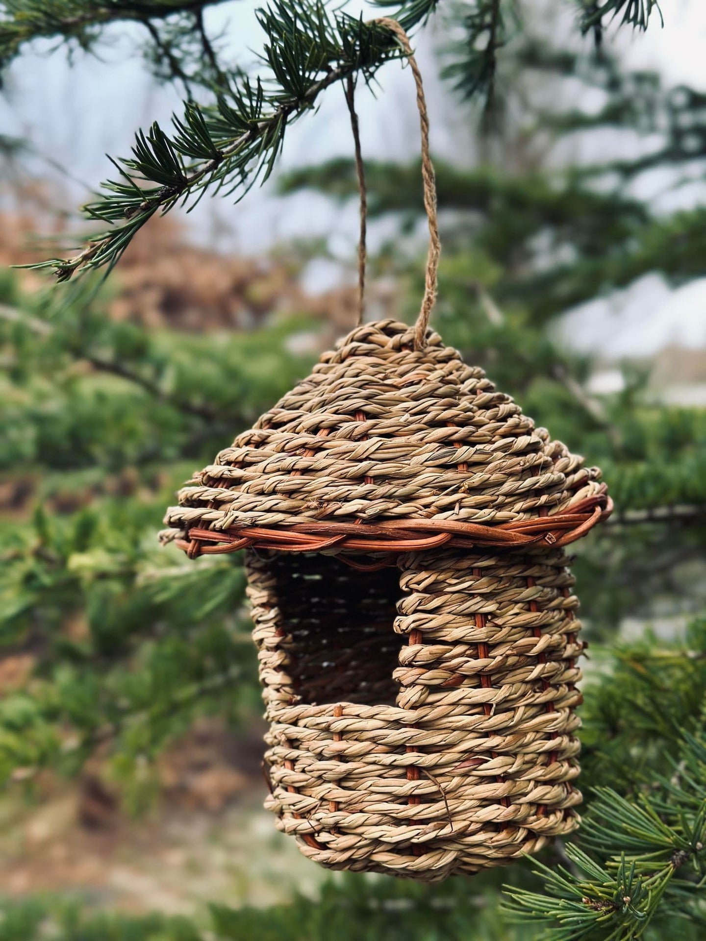 Fuglehus m. ophæng - VIAMAJA.DK