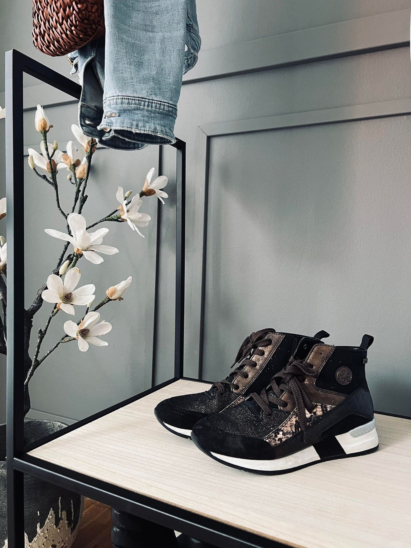 Garderobe på hjul - 2.Sortering - VIAMAJA.DK