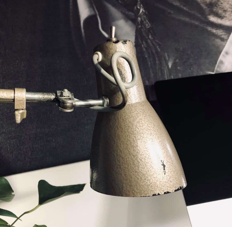 Gl. Fransk arkitektlampe med knæk - VIAMAJA