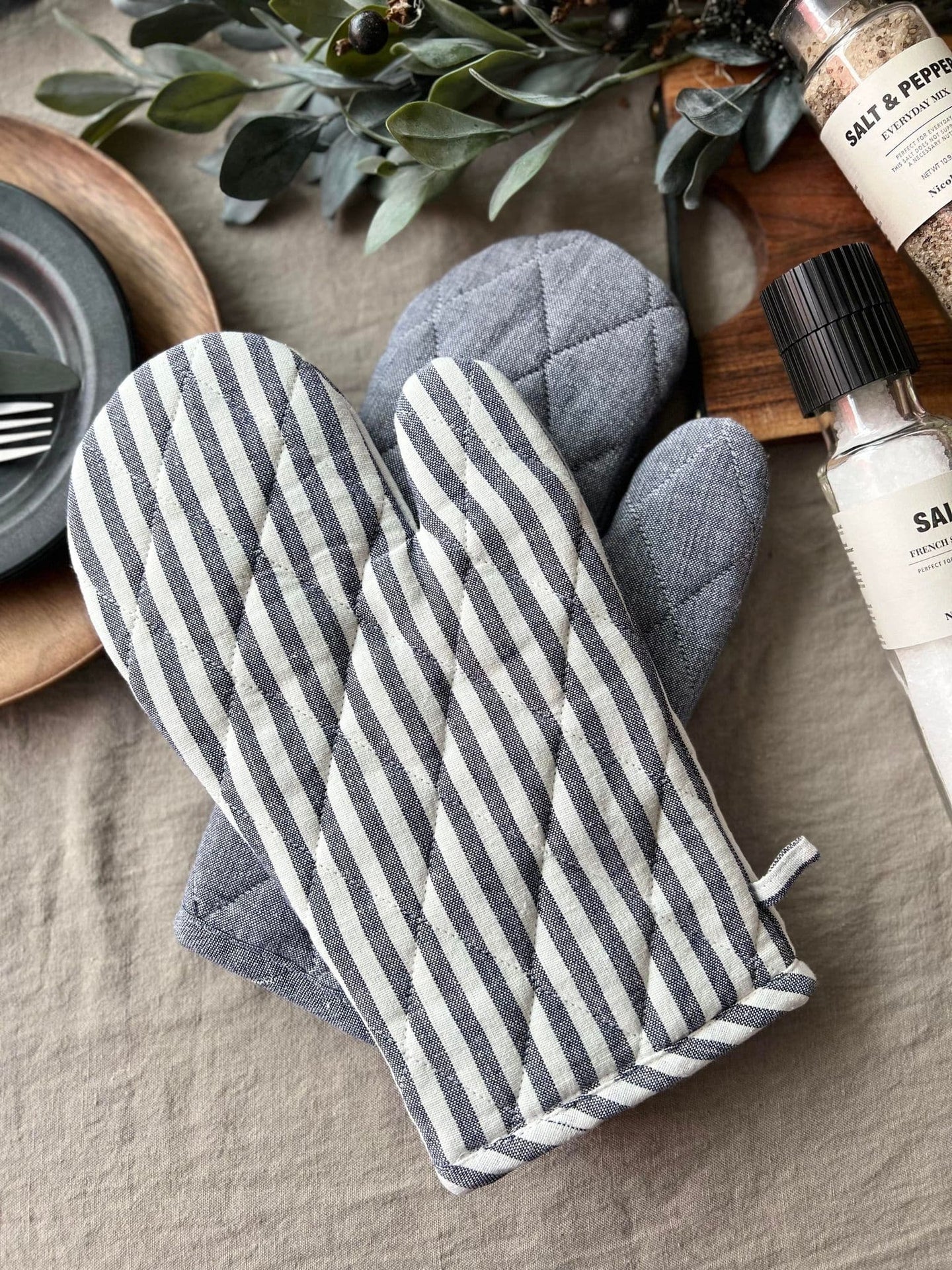 Grillhandske - Quilt blå strib - VIAMAJA.DK