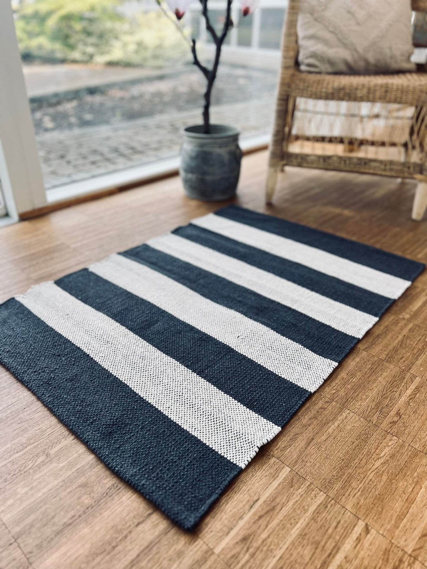 Gulvtæppe i Bomuld - 60x90cm koks / natur - VIAMAJA.DK