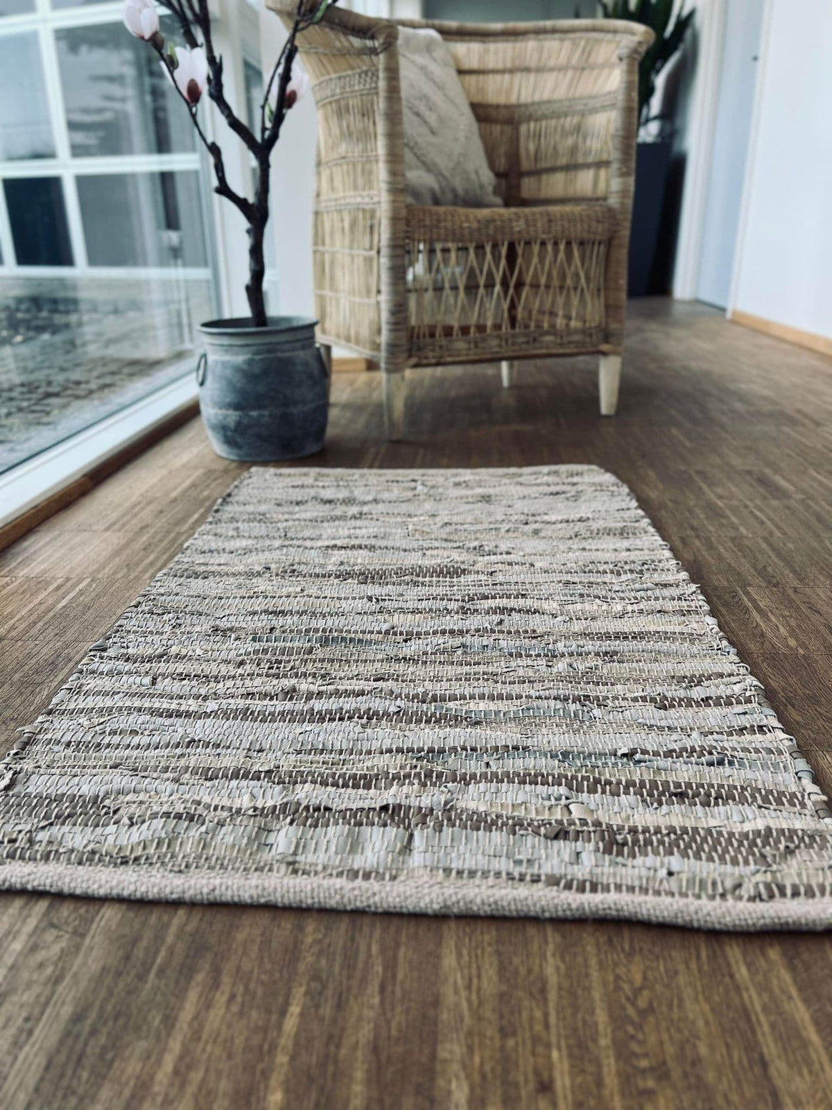 Gulvtæppe i læder - 60x90cm Beige - VIAMAJA.DK