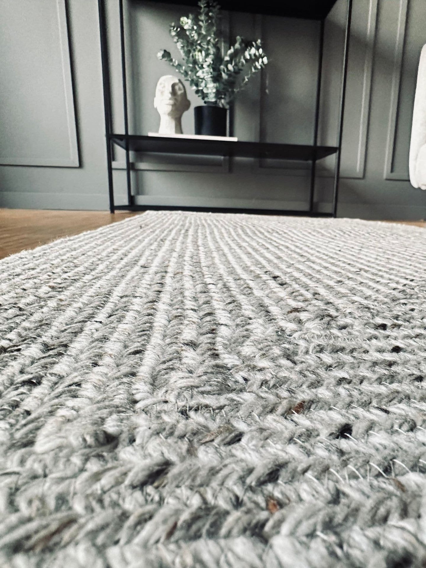 Gulvtæppe Lys Grå – Godkendt til inde og ude - VIAMAJA.DK