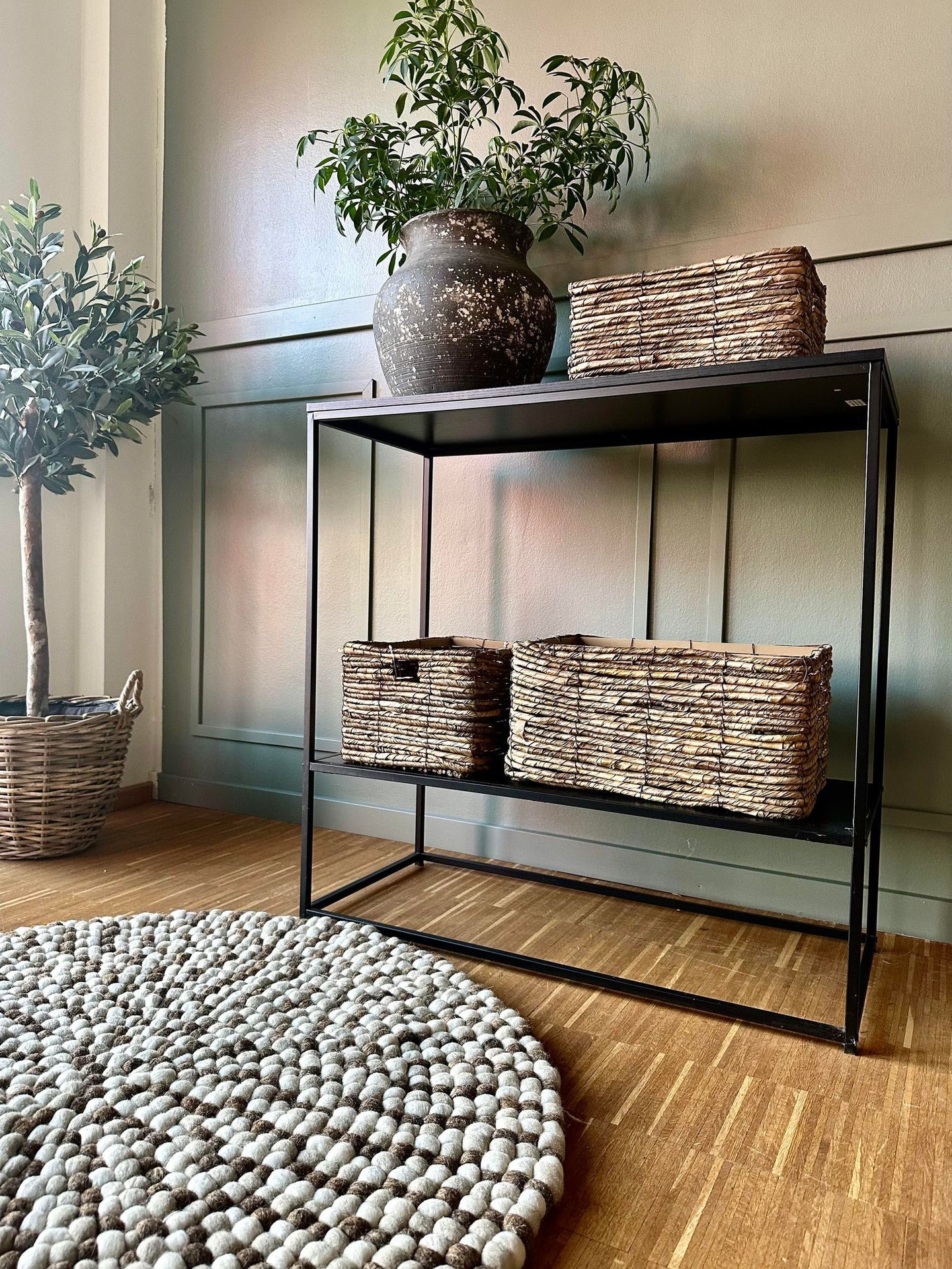 Gulvtæppe m. Dots – Naturmix 90 cm - VIAMAJA.DK