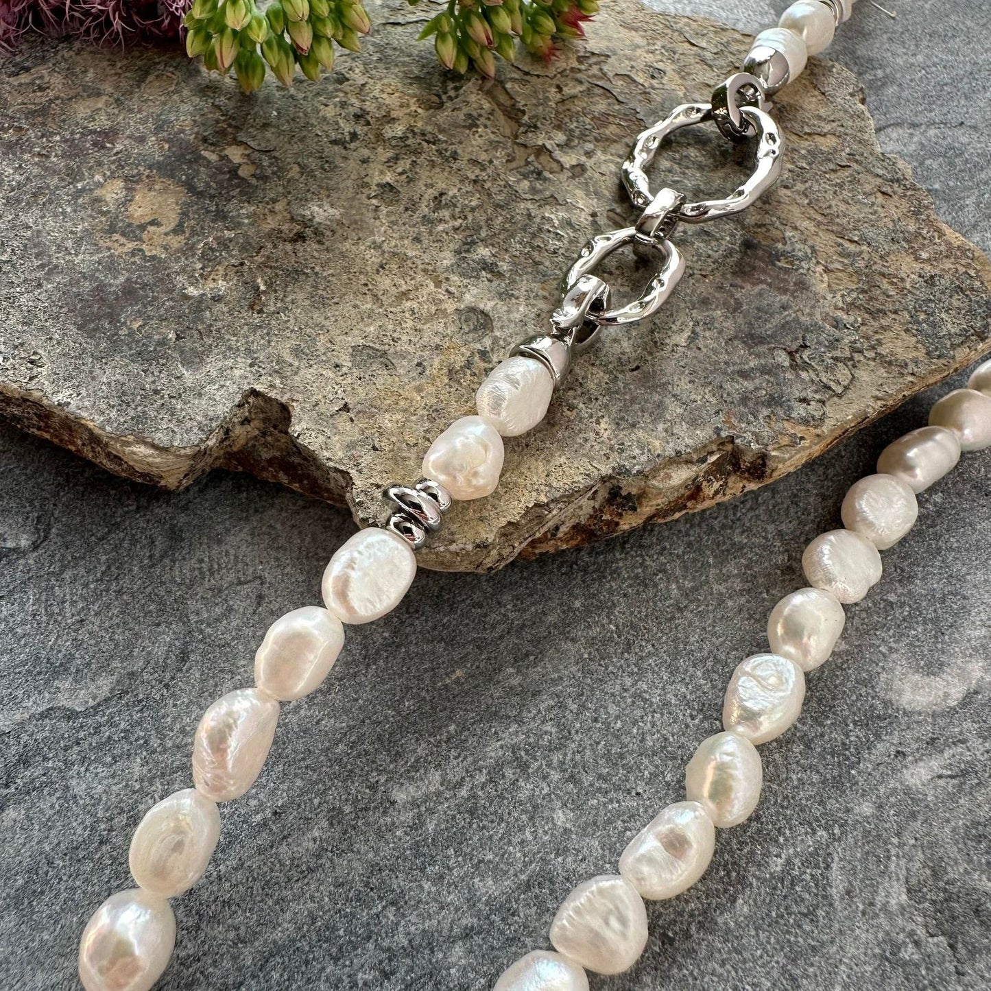 Halskæde Cindy m. Ferskvandsperler - VIAMAJA.DK