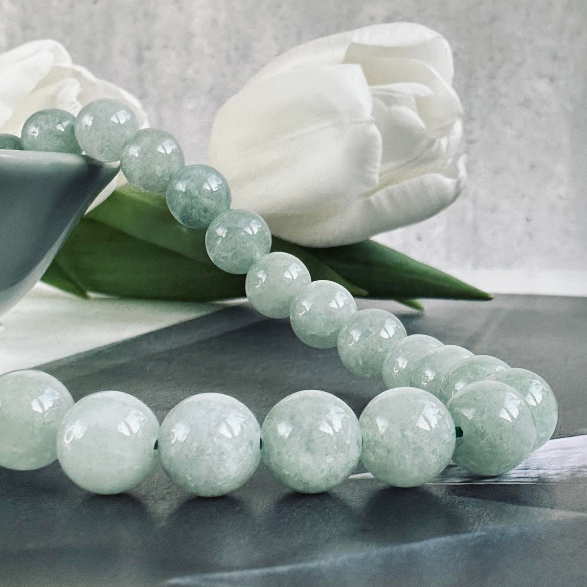 Halsband Mary Jade grönt med runda pärlor