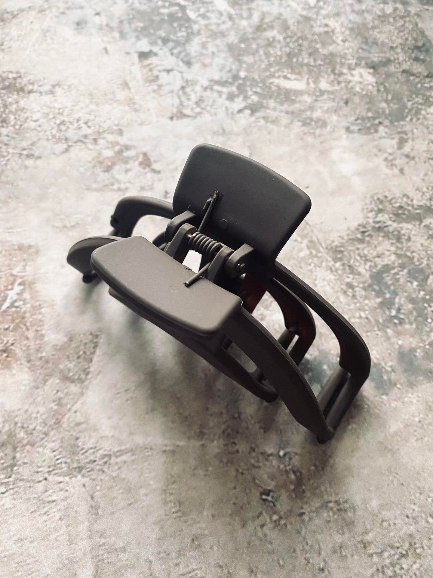 Hårklemme - DARK BROWN - VIAMAJA.DK