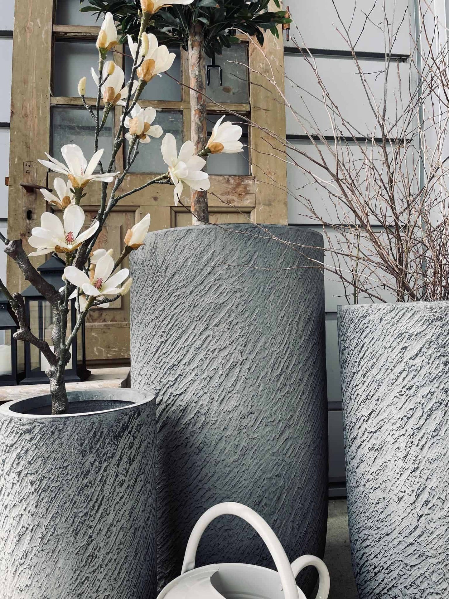 Havekrukke sæt af 3 store krukker - Mørk grå - VIAMAJA.DK