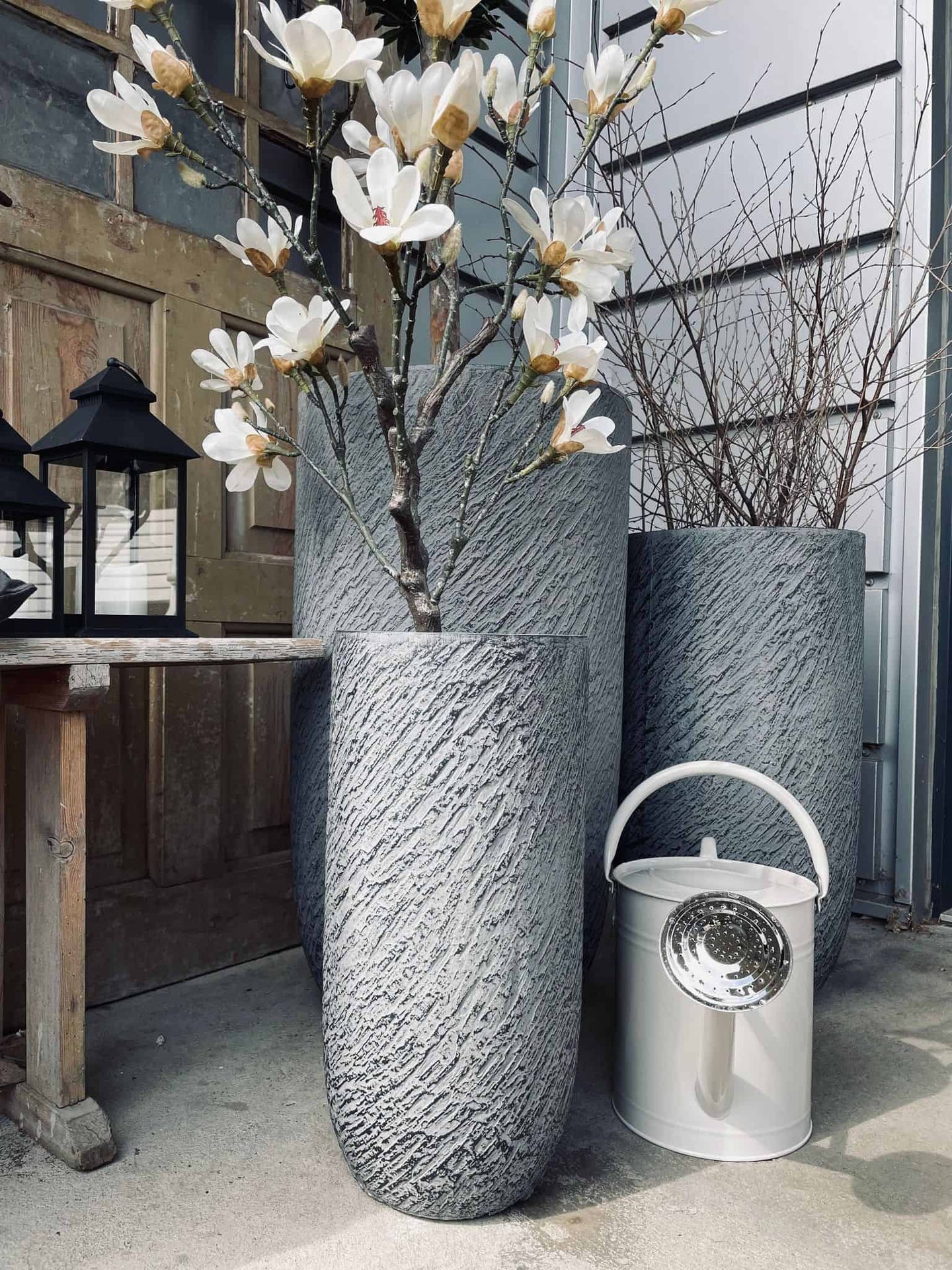 Havekrukke sæt af 3 store krukker - Mørk grå - VIAMAJA.DK