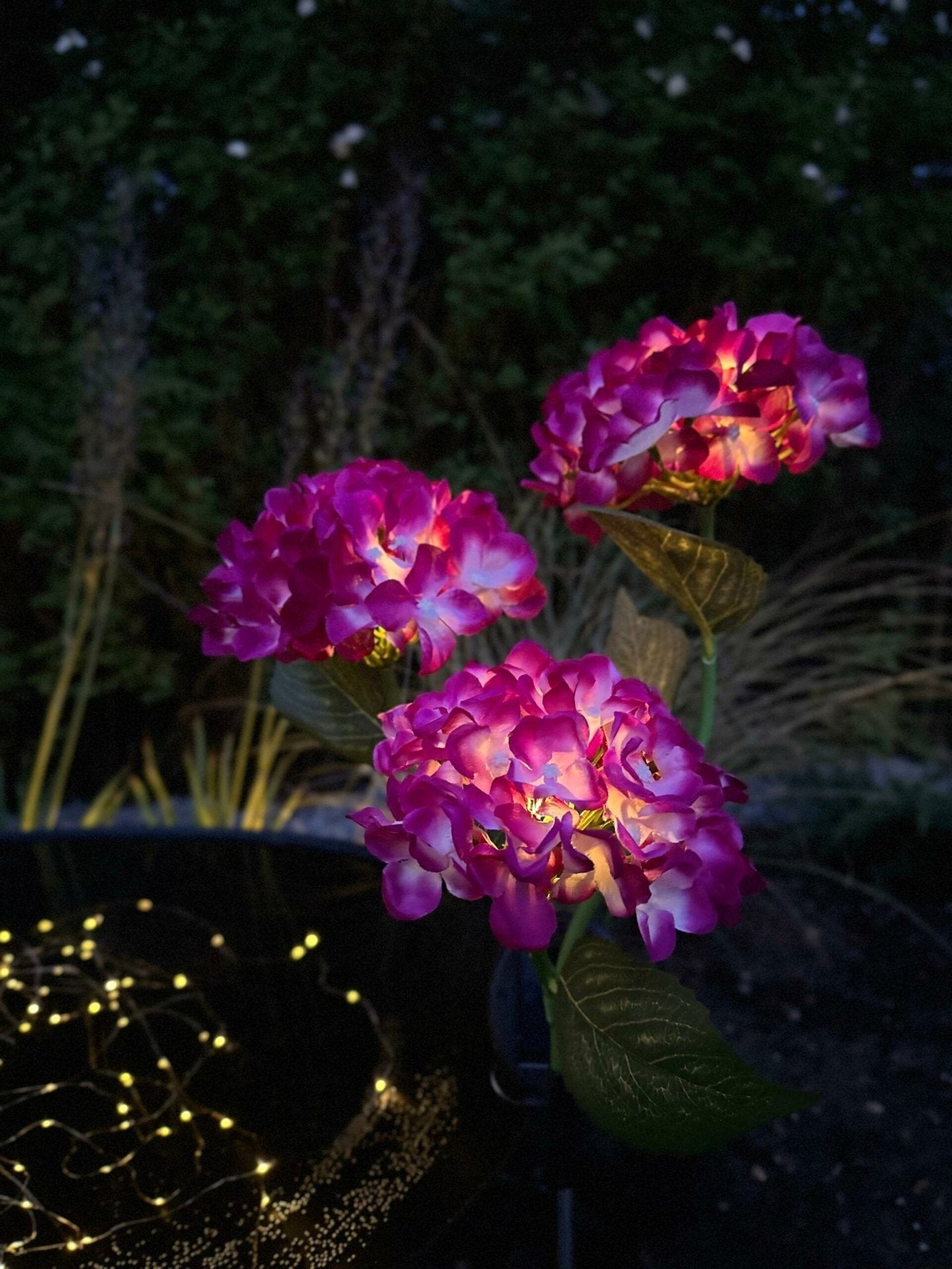 Hortensia med solceller – Pink - VIAMAJA.DK