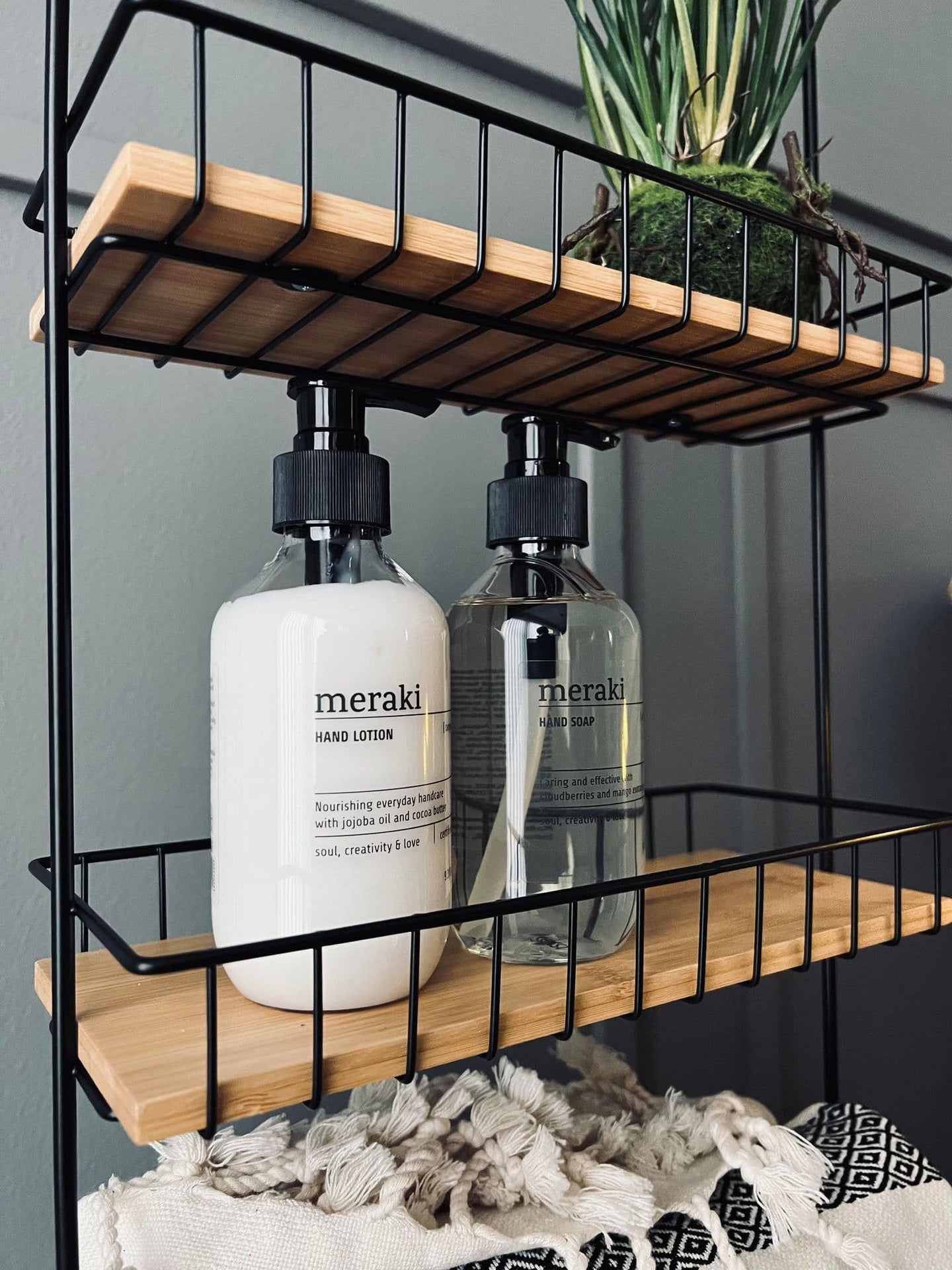 Hylde - Organizer i træ og metal - VIAMAJA.DK