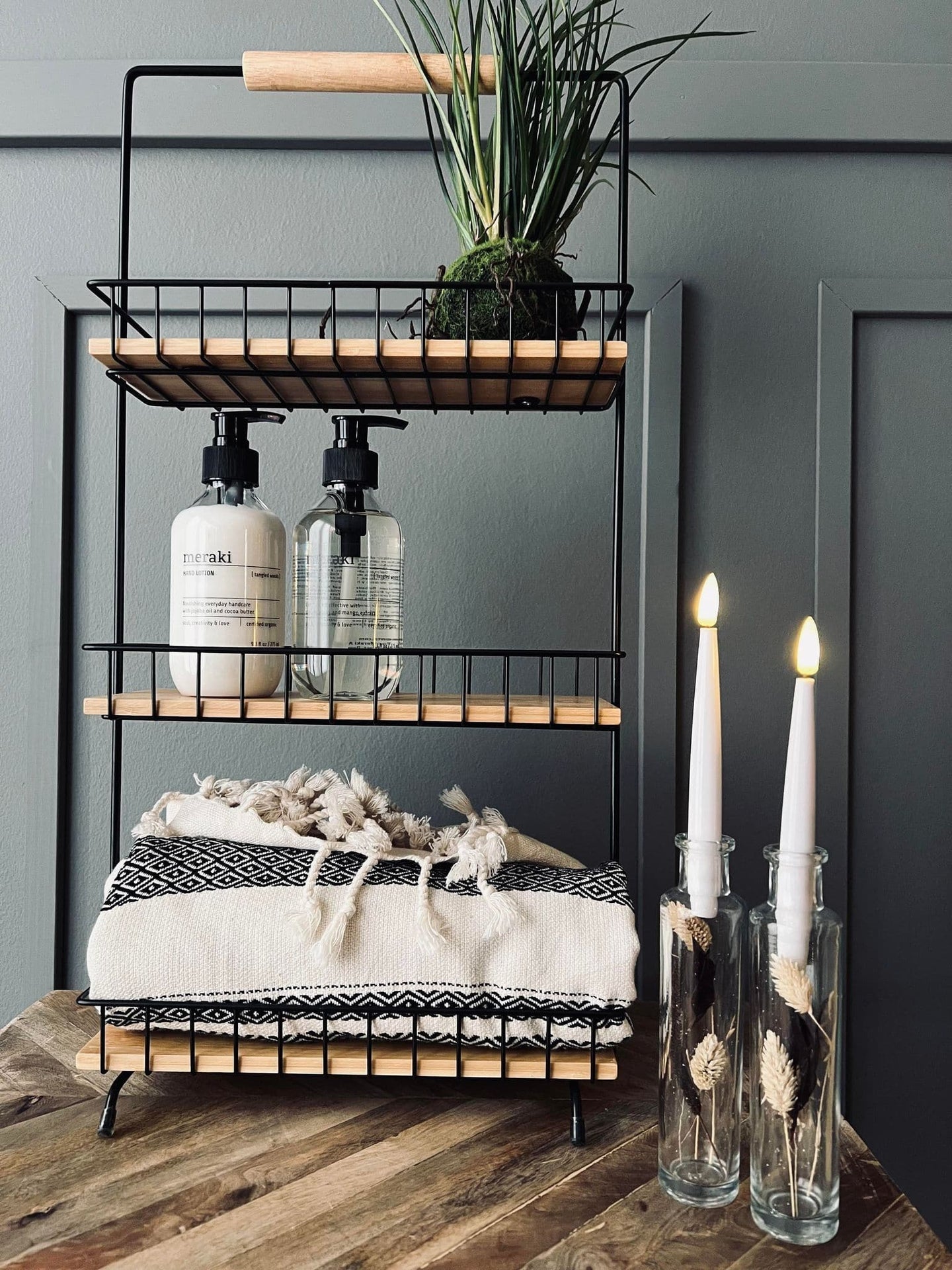 Hylde - Organizer i træ og metal - VIAMAJA.DK