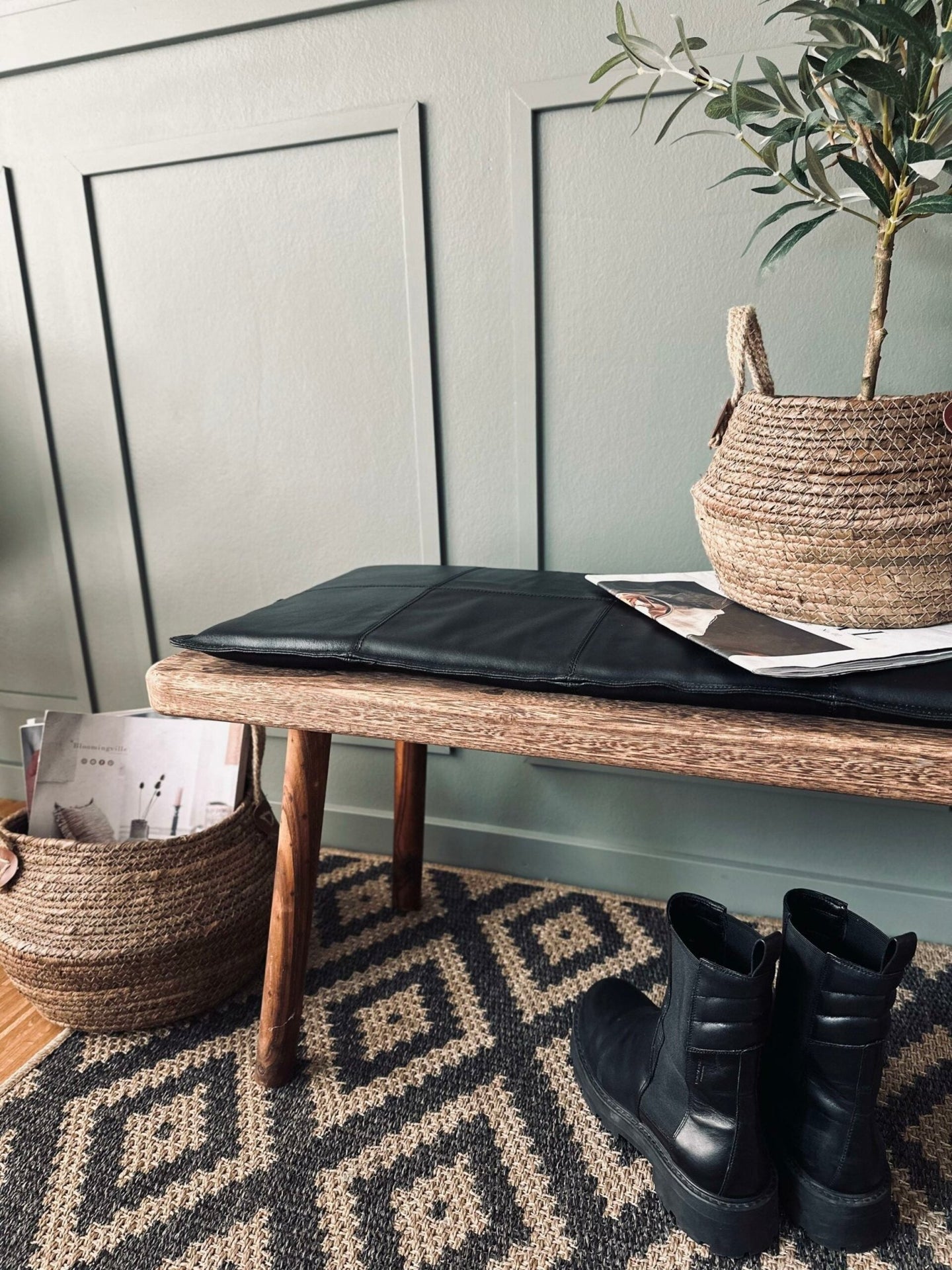 Hynde i læder – Sort bøffellæder - VIAMAJA.DK