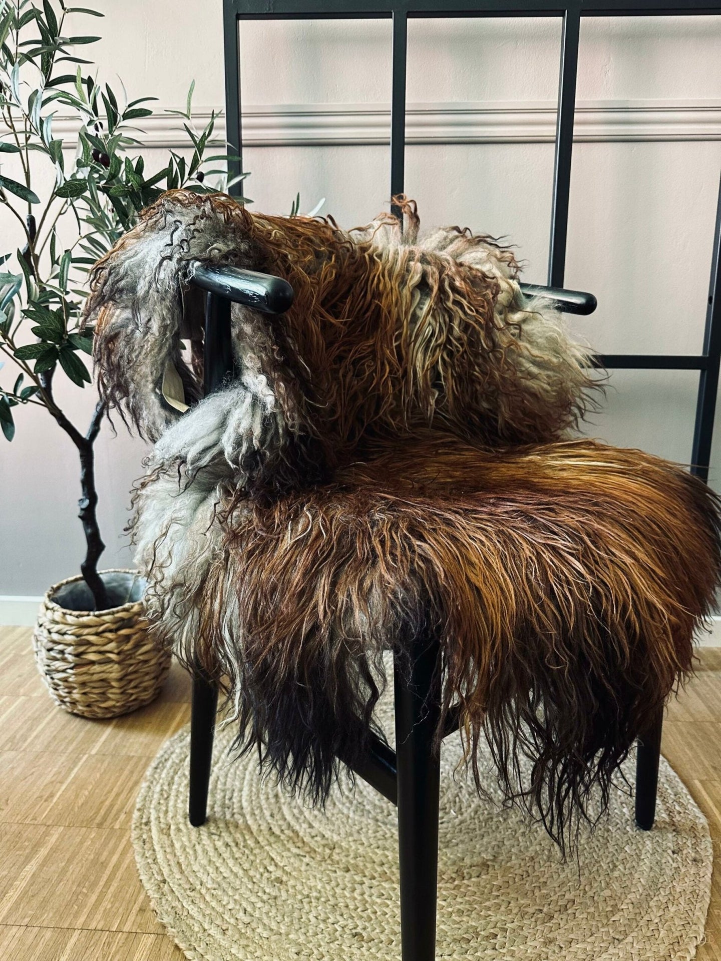 Islandsk lammeskind – Curly dark ginger - VIAMAJA.DK