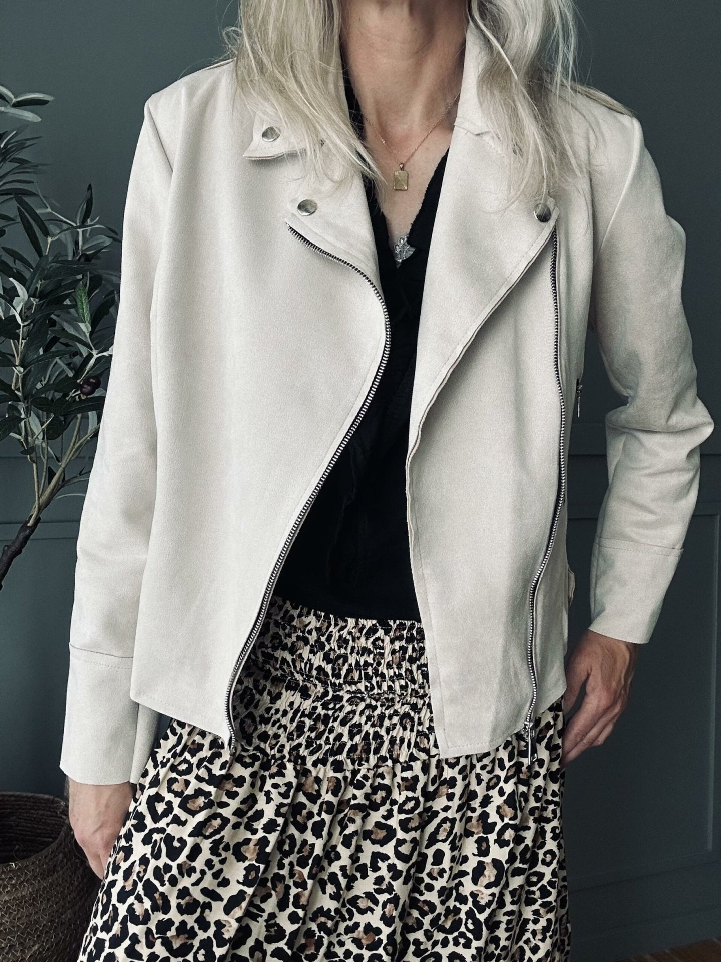 Jakke Lys Beige - VIAMAJA.DK