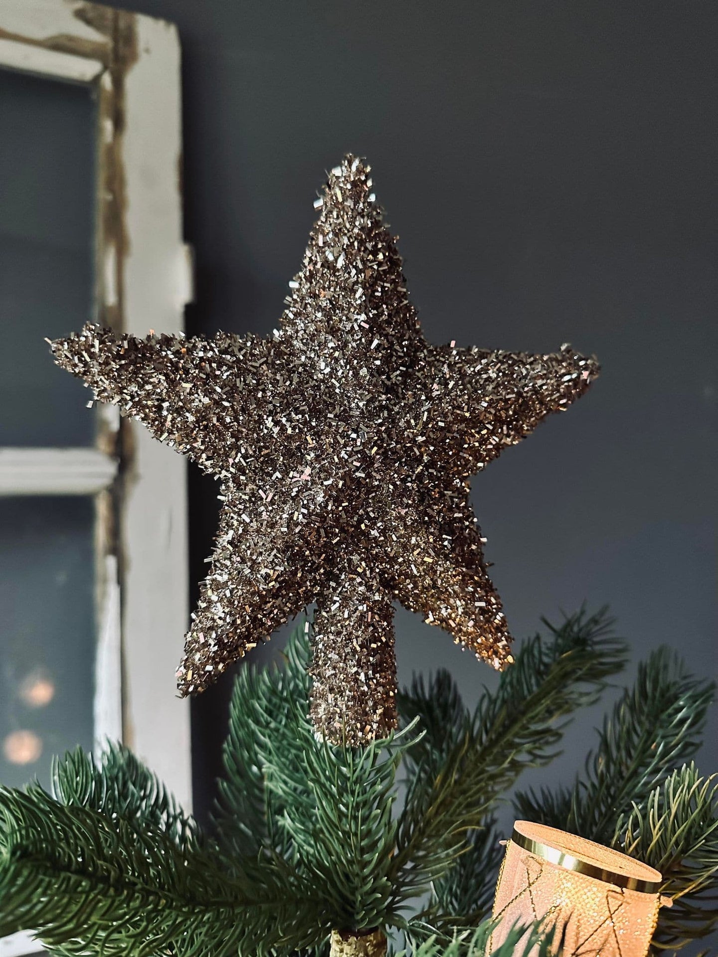 Julestjerne til juletræ 20 cm - VIAMAJA.DK