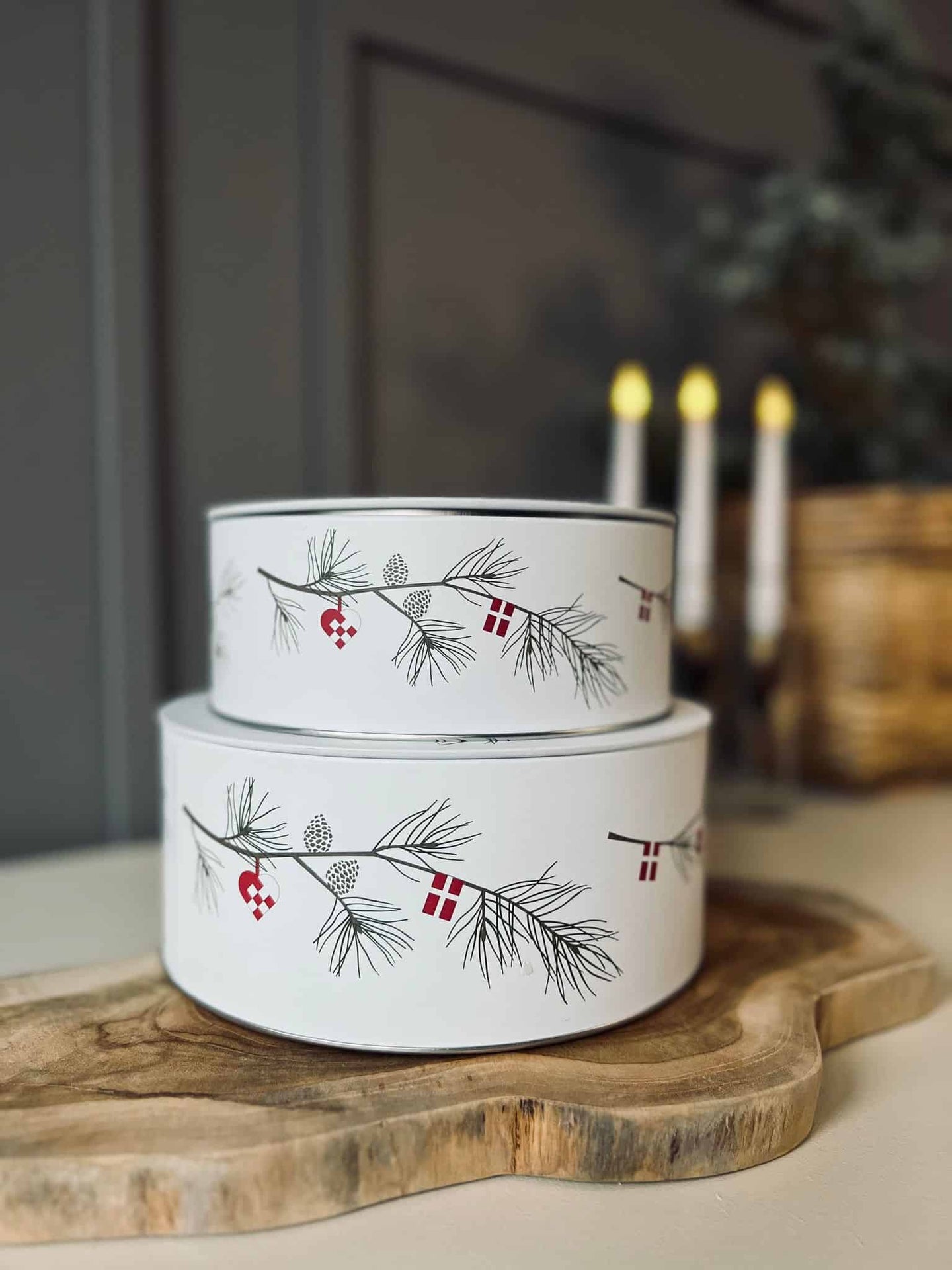 Kagedåser - Sæt af 2 stk med klassisk Jul - VIAMAJA.DK