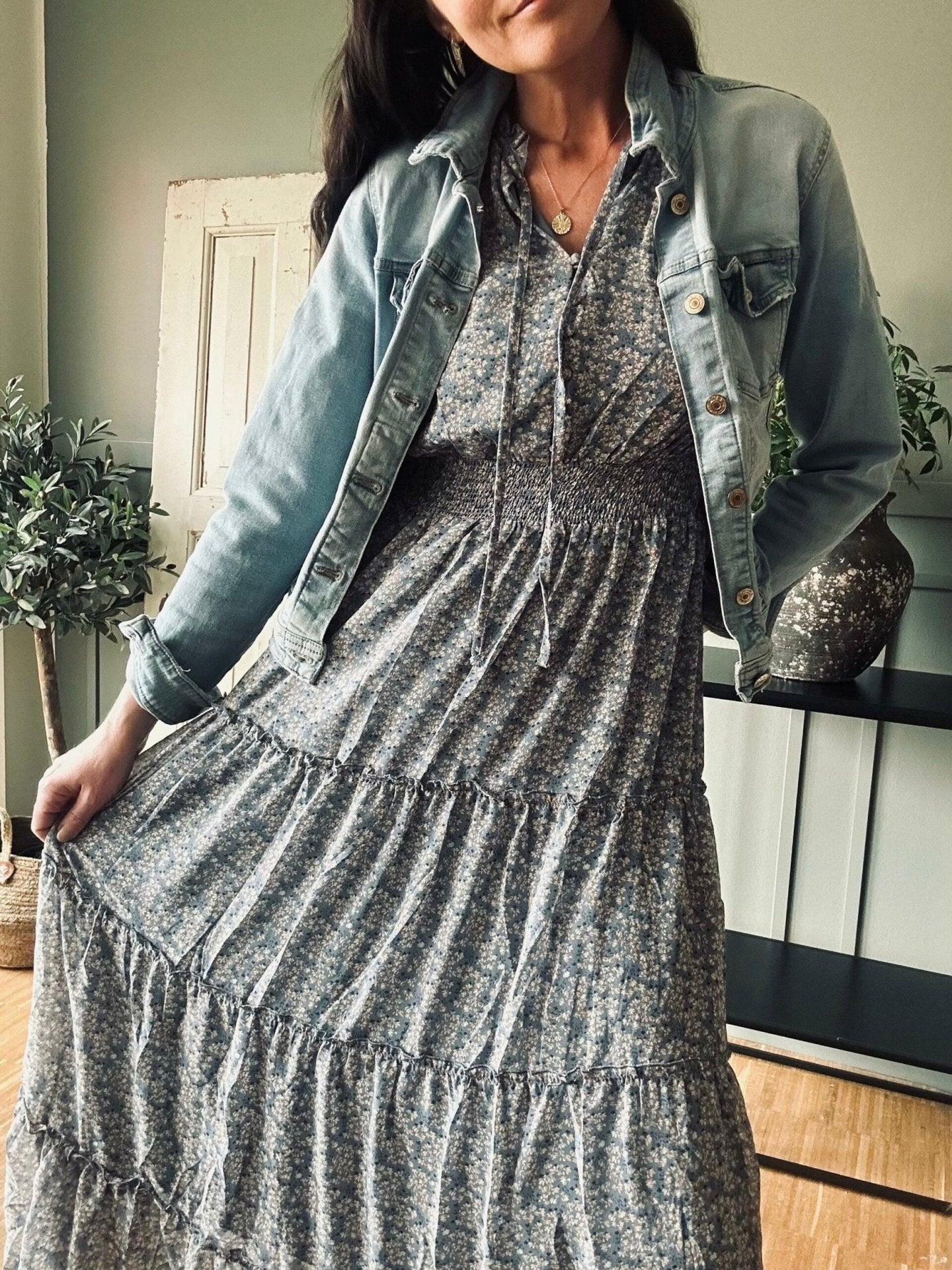 Kjole m. Smock – Dusty blue - VIAMAJA.DK