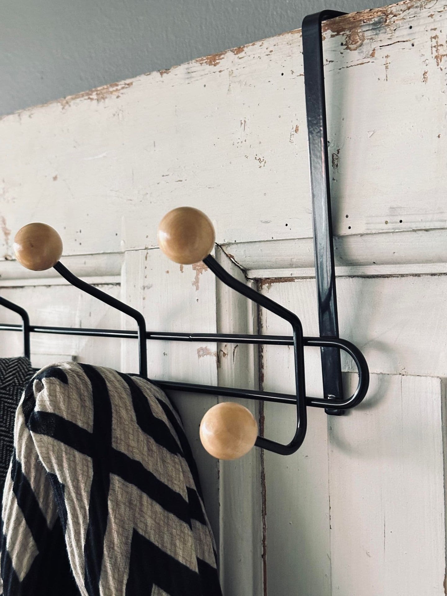 Knagerække med dørophæng - VIAMAJA.DK