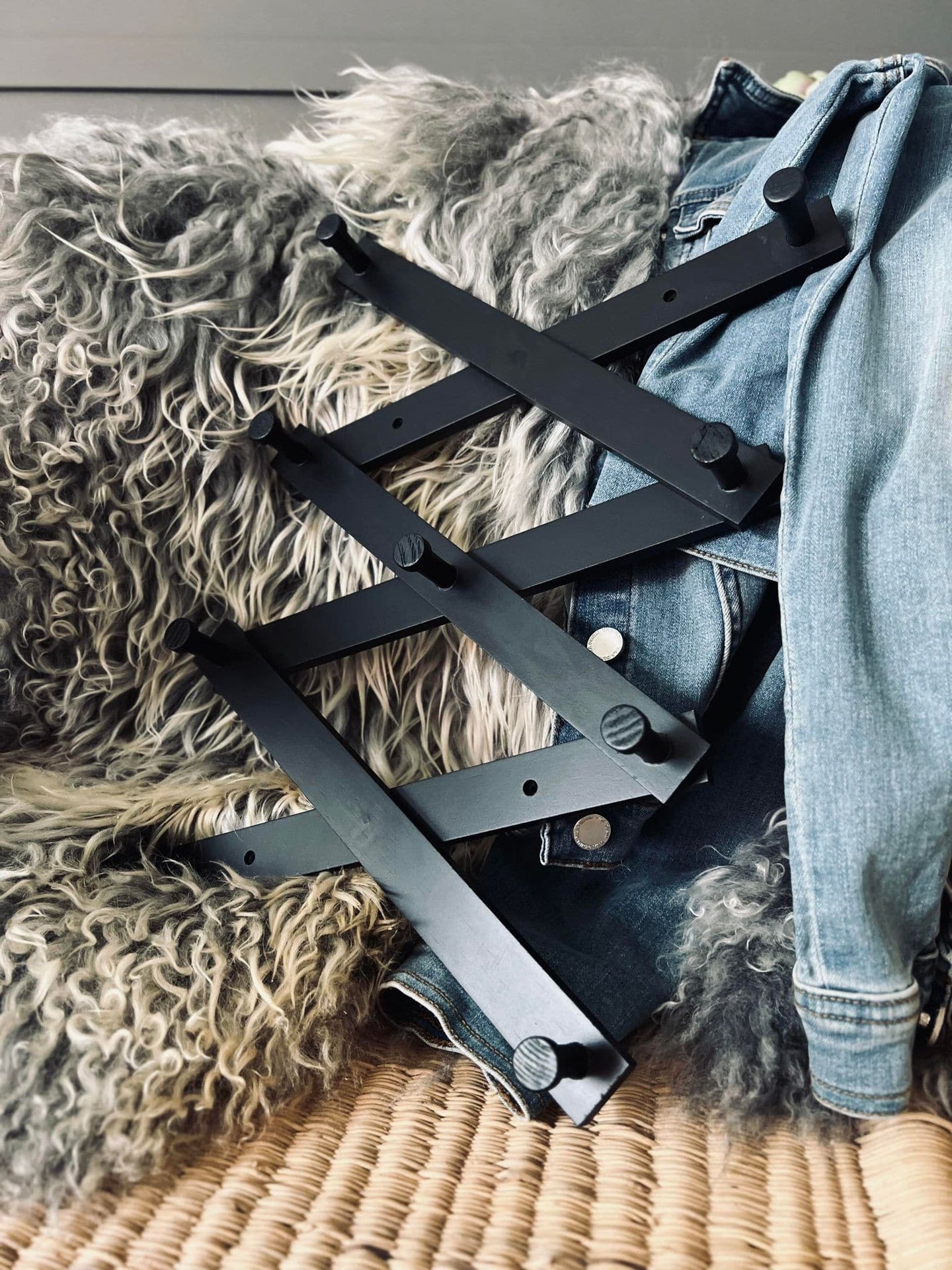 Knagerække ZIGZAG - VIAMAJA.DK