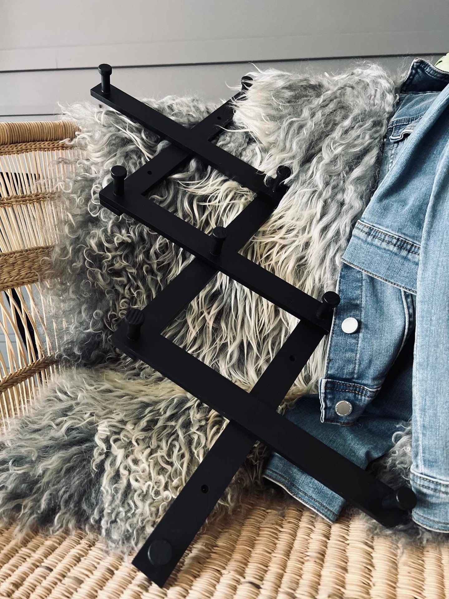 Knagerække ZIGZAG - VIAMAJA.DK