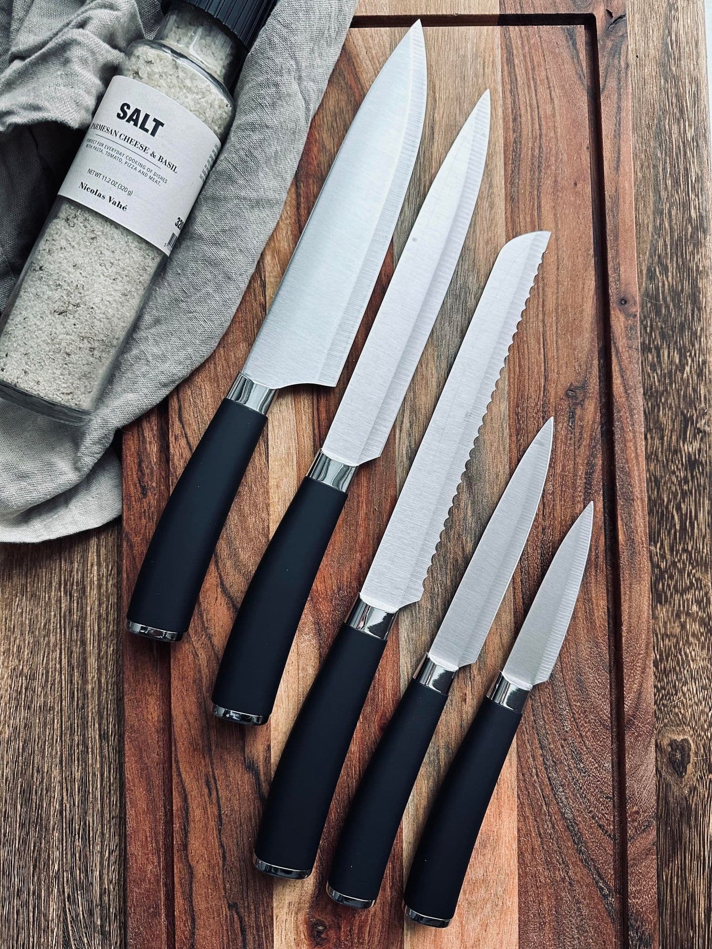 Knivblok med 5 knive - VIAMAJA.DK