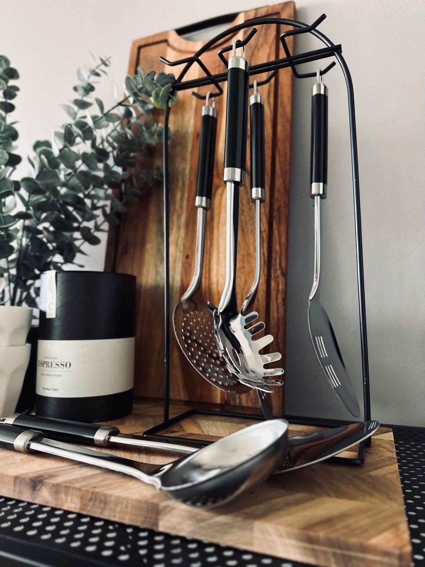 Køkkenredskaber ink ophæng - VIAMAJA.DK