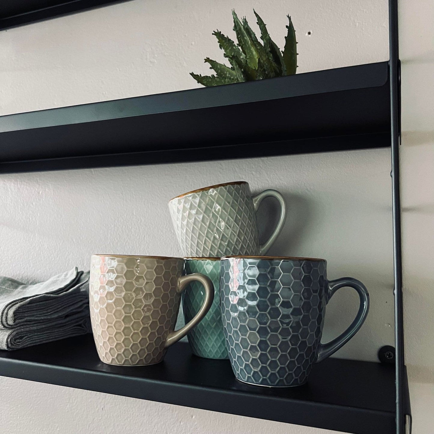 Krus blandet farver - 4 stk - VIAMAJA.DK