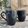Mugg med handtag i stengods – Matt svart