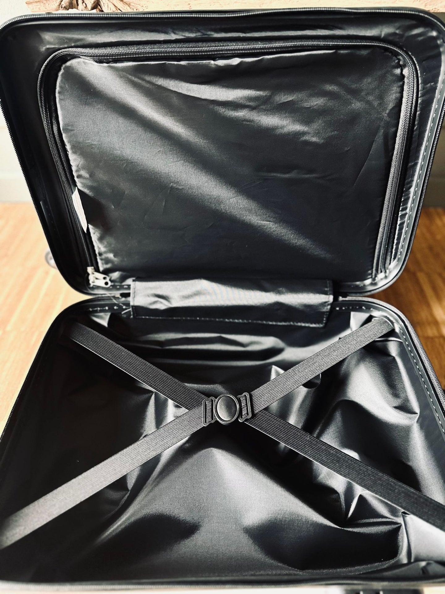 Kuffert letvægt White – Kabine godkendt - VIAMAJA.DK