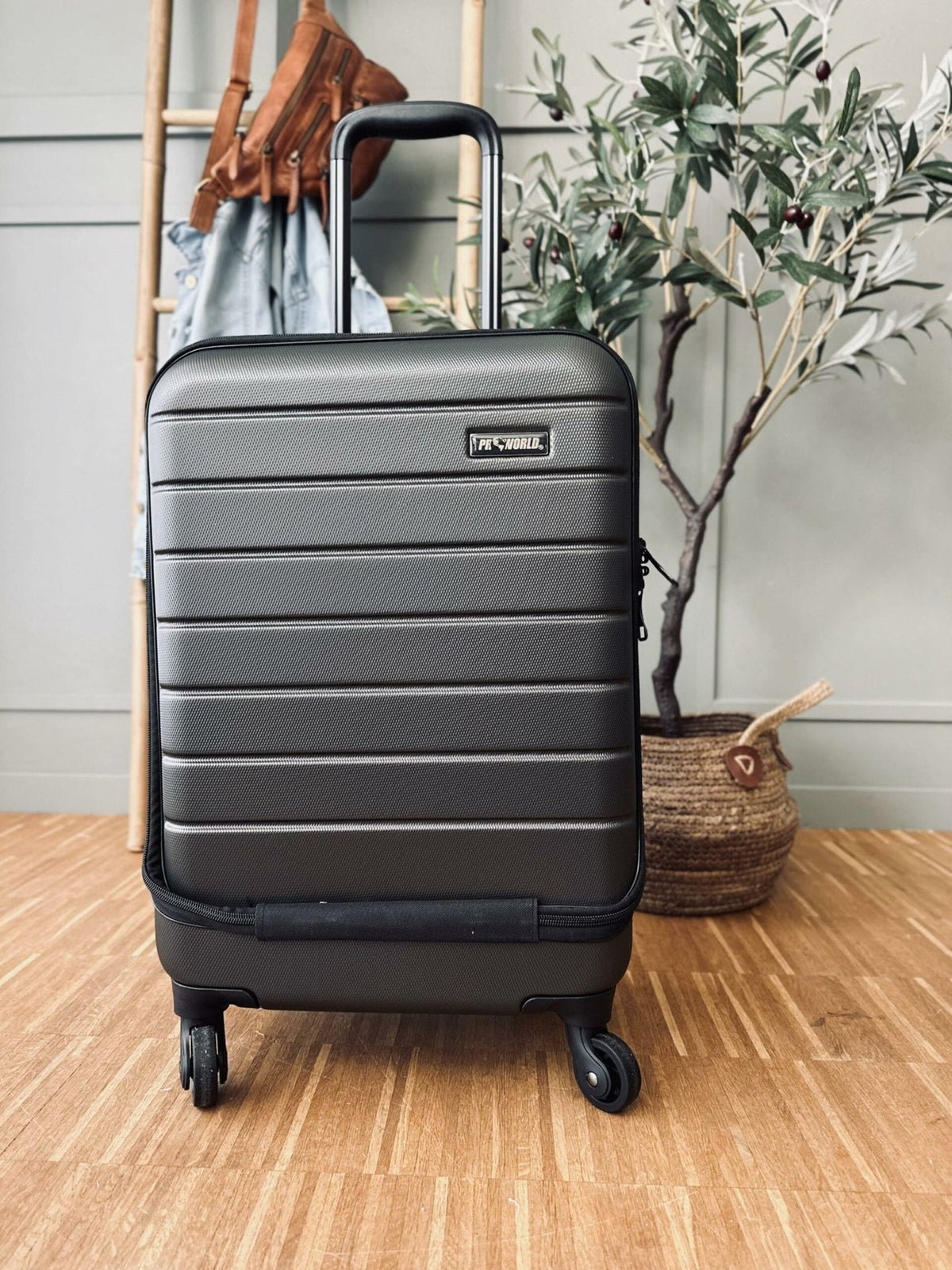 Kuffert med laptop rum – Dark grey - VIAMAJA.DK
