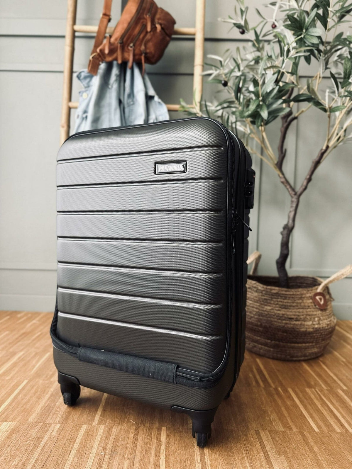 Kuffert med laptop rum – Dark grey - VIAMAJA.DK