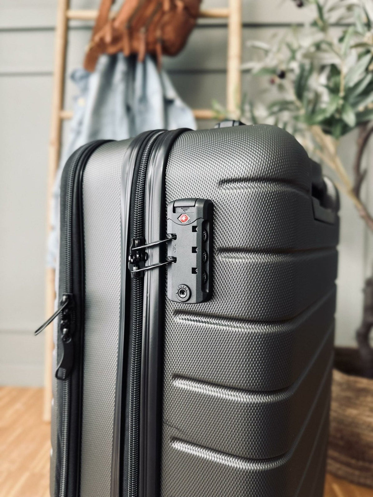 Kuffert med laptop rum – Dark grey - VIAMAJA.DK