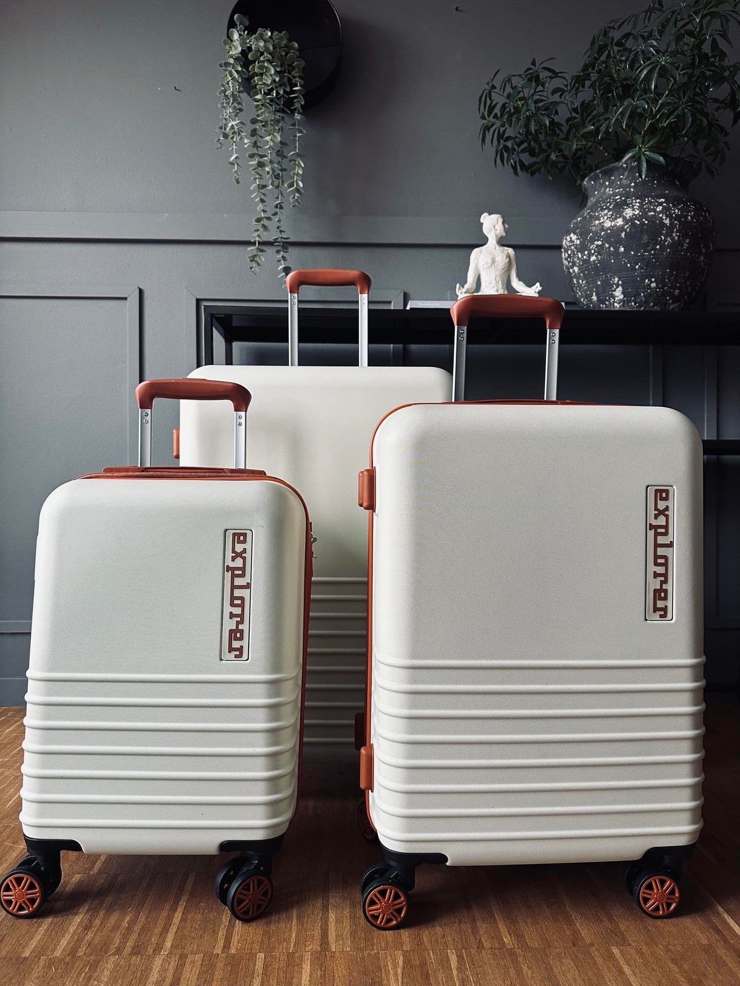 Kuffert sæt af 3 stk - Creme Let vægt - VIAMAJA.DK