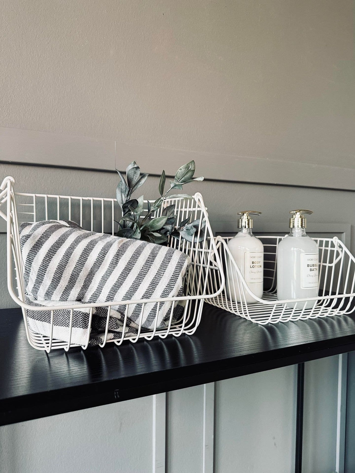 Kurv til opbevaring - Hvid stabelbar LARGE - VIAMAJA.DK