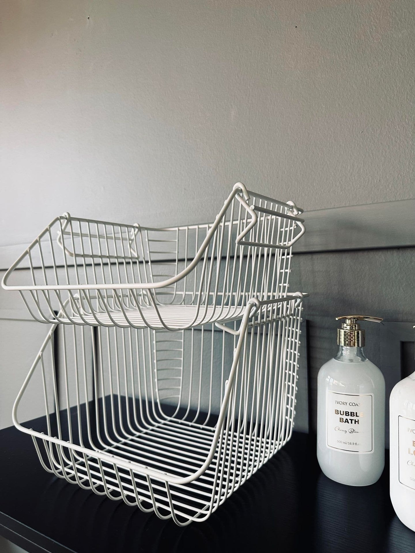 Kurv til opbevaring - Hvid stabelbar LARGE - VIAMAJA.DK