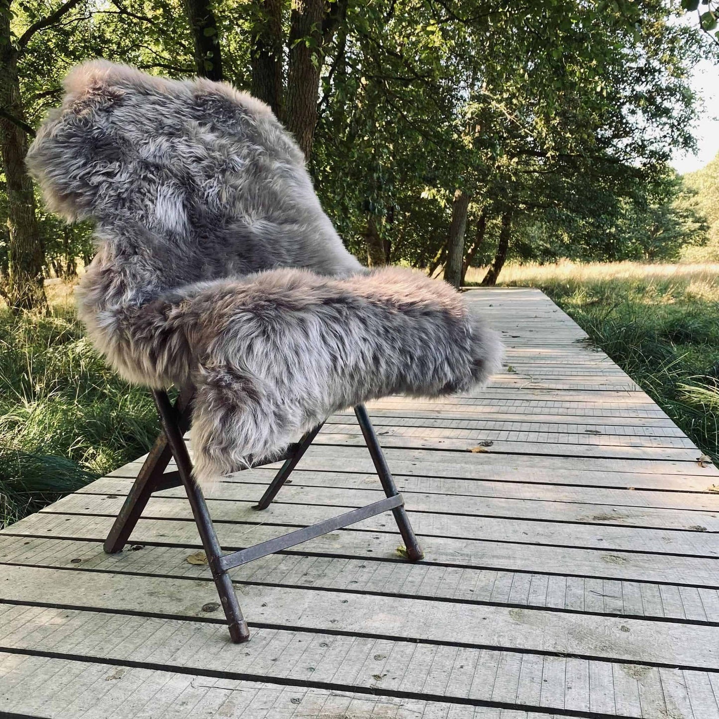 Lammskinn i moccafärg - VIAMAJA.DK