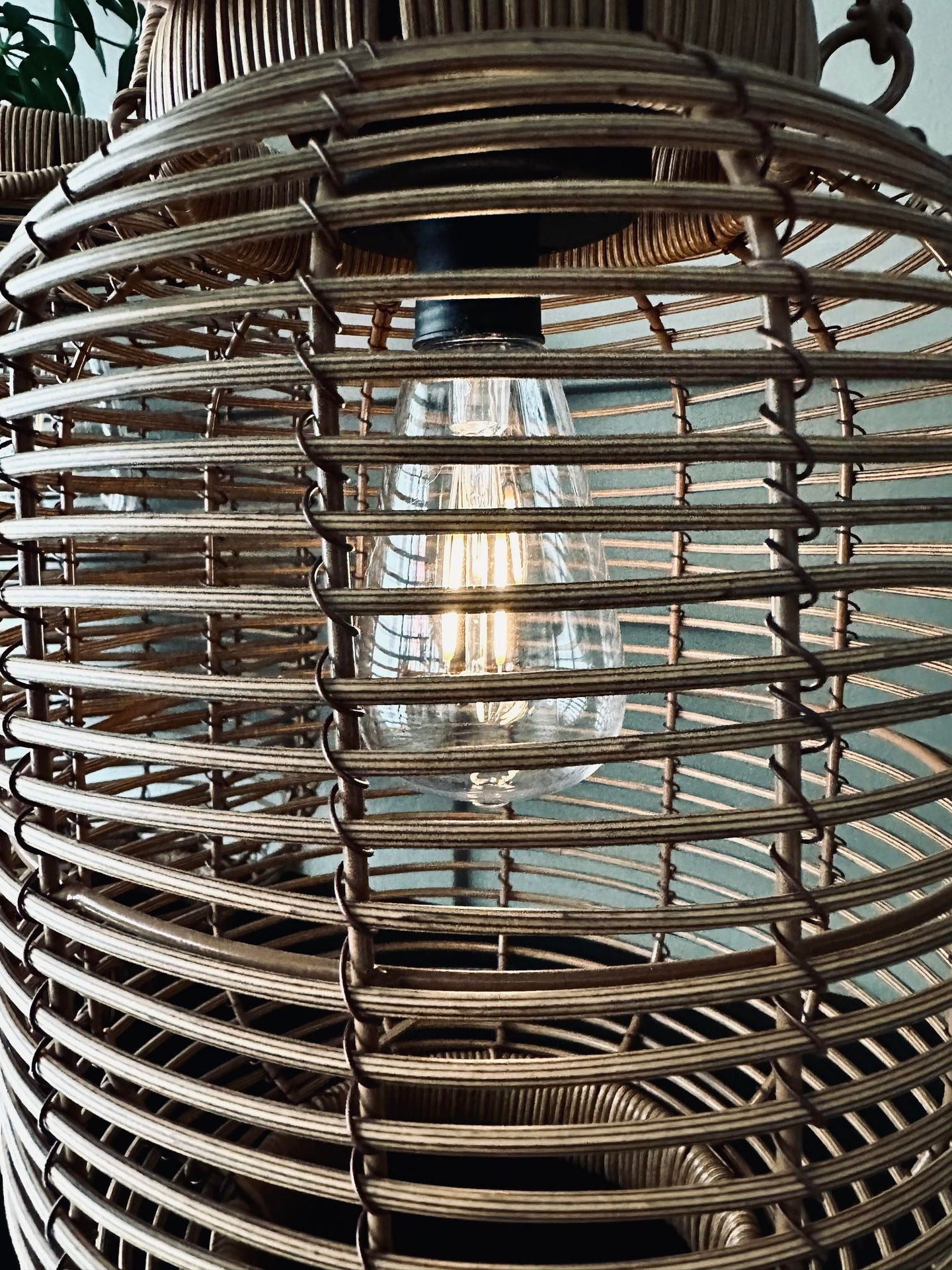 Lanterne med solceller Molly – Stor - VIAMAJA.DK