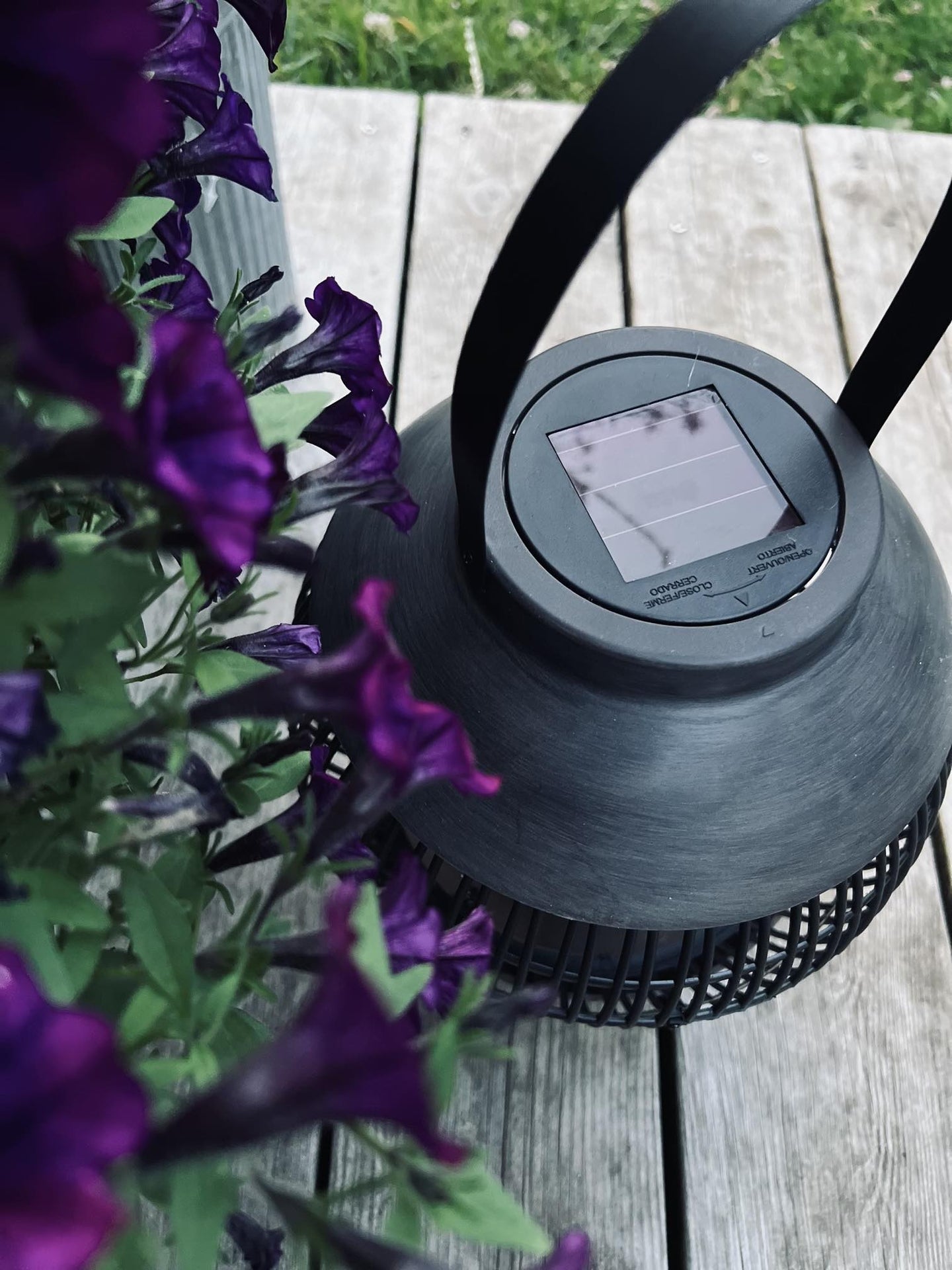 Lanterne med solceller Rattan kugle - VIAMAJA.DK