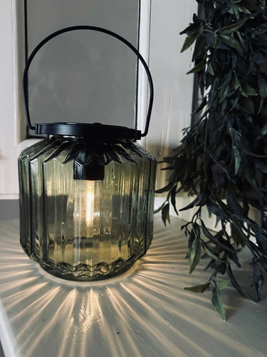 Lanterne med solceller – Wilma Grøn - VIAMAJA.DK