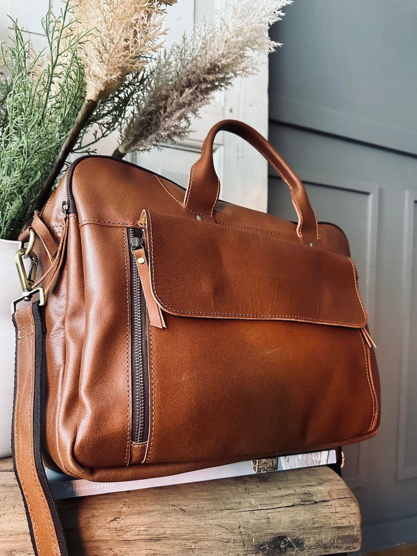 Laptop / Arbejdstaske Alison Cognac - VIAMAJA.DK