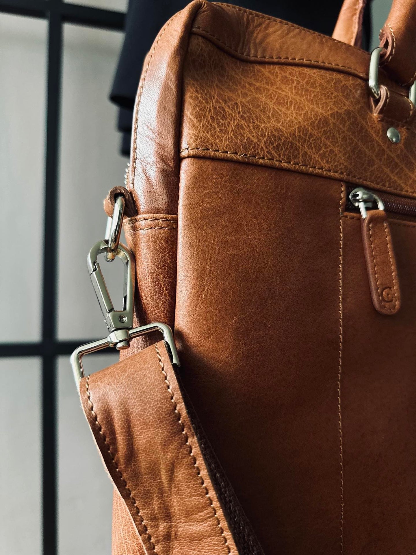 Laptop / arbejdstaske Maisy Cognac - VIAMAJA.DK