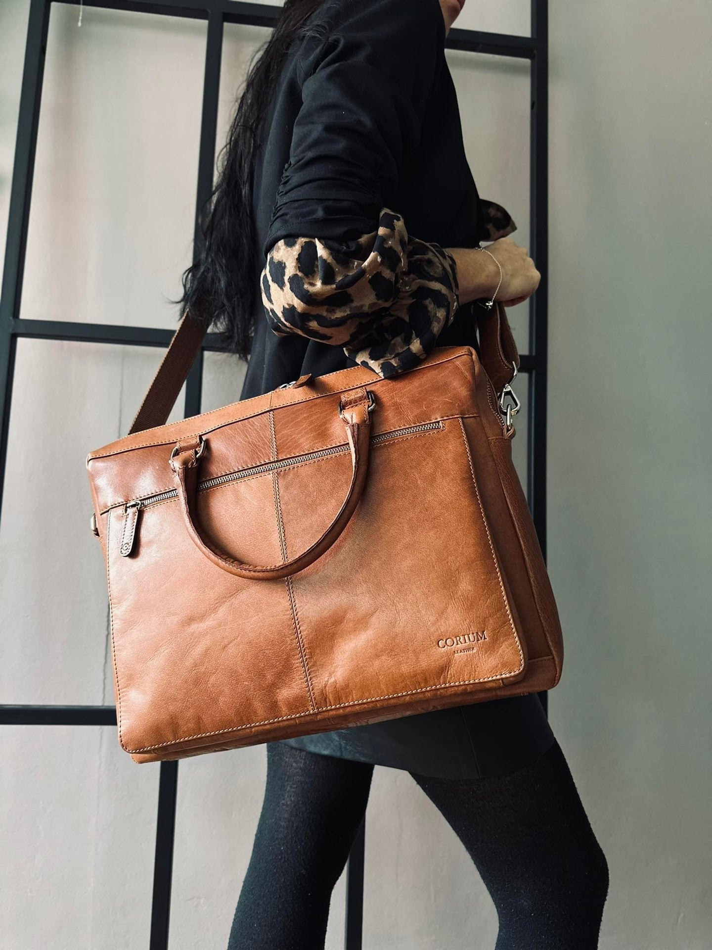 Laptop / arbejdstaske Maisy Cognac - VIAMAJA.DK